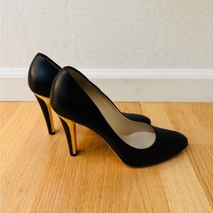 Christian Dior Black Leather Pumps with Gold Heel - EU 38.5